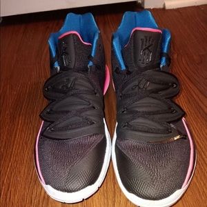 Nike Kyrie 5